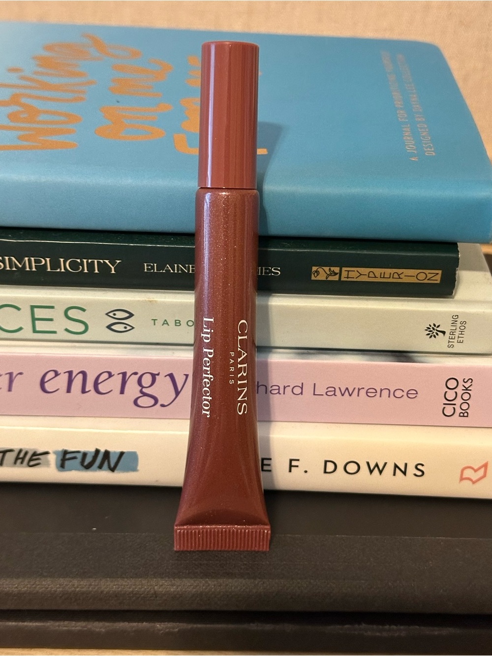 Clarins Lip Perfector Peptide Plumping+Hydrating Lip Gloss Shade 25